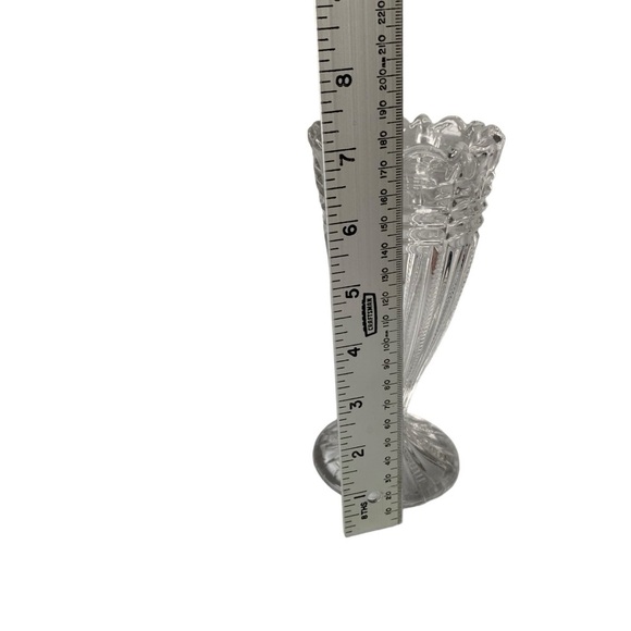 Antique EAPG Bryce “Paris” vase with vertical panels and zipper cross 6.5”. - Picture 6 of 6